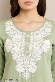 Trendy Aari Kurti Combo