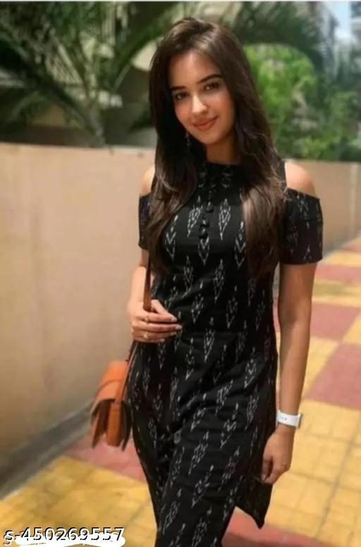 BLACK KURTI PUMPAM