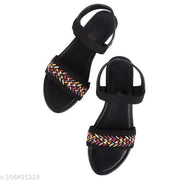 Solvyn Women Black Flats Sandal