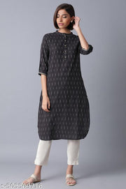 Woman Grey and Ecru Straight Kurta