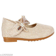 Party'wear Juttis & Mojaris