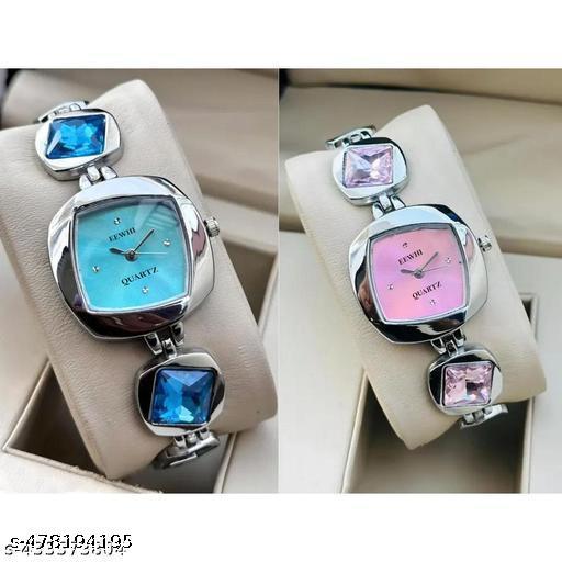 New Fancy Solid Dial Attractive Metal Chain Attractive Bracelet Analog Watch Combo for Women