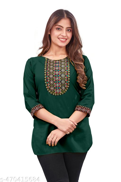 Trendy Embroidered Short Kurti for Women – Perfect for Daily Wear, Green Cotton Blend, Knee Length