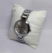 High quality attractive solid round dail metal chain watches for girls and women