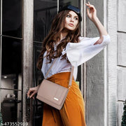 RESHU 6 card slot premium PU leather with heart batch fitting  zipper hand purse for women