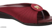 Unique Latest Casual Flats Fashion Stylish Sandals and Slippers Side Slippers Extra Soft Chapple