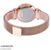 Diamond Dial with Latest Generation Black Magnet Belt Watch for Women