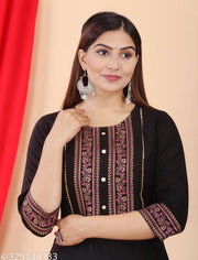 Trendy Alluring Kurtis Mani