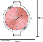 New Fancy Solid Dial Attractive Metal Chain Attractive Bracelet Analog Watch for Women