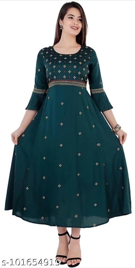 Jivika Ensemble Kurtis