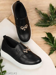 Casual Sneaker Stylish Shoe , Outdoor & Fashion Forward, Comfortable shoes for Women with old school Shoe and PU Sole