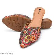 ASMAYANA  Women Rajasthani Half Juti