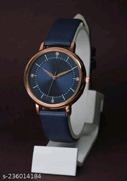 New Antique Designer LEather Strap Analog Watch for Girls and Women