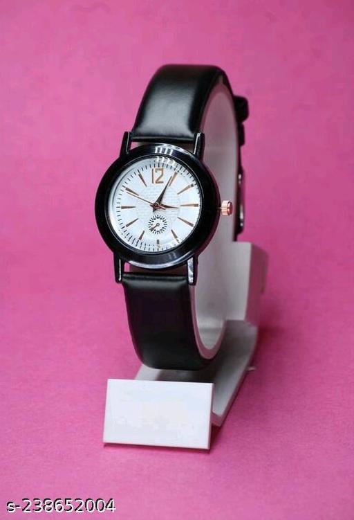 New trendy leather belt watches for women analog watches for girls