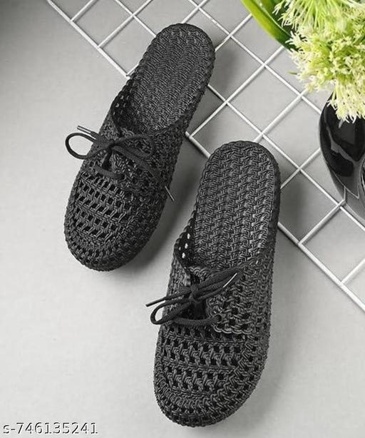 woman flip flop black 1902