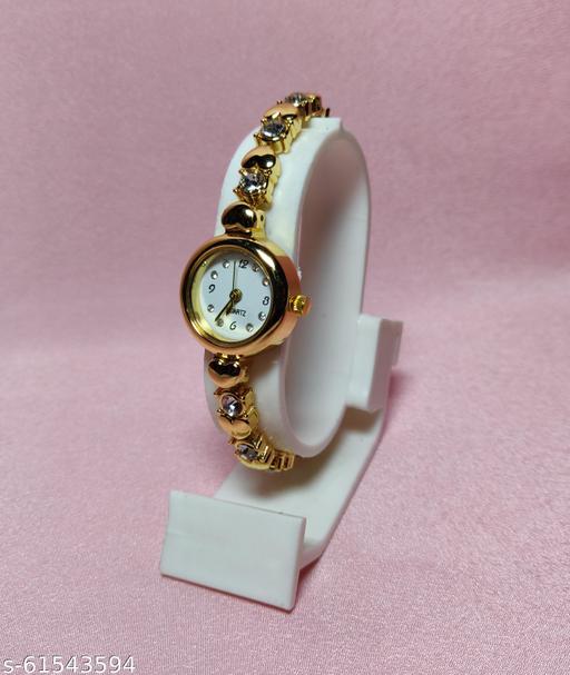 New Cosmic Bracelet Type Belt Small Dial Metal Analog Watches for Women