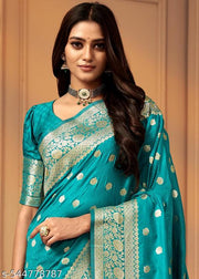 Women's Kanjivaram Soft Banarasi Silk Saree With Blouse Piece Firozi