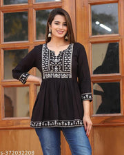 SHORT KURTIS
