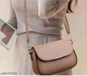 NEW TRENDY STYLISH LATEST FASHIOBALE BAG FOR WOMEN GIRLS AND LADIES