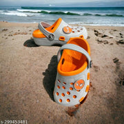 CROCS -11 ORANGE