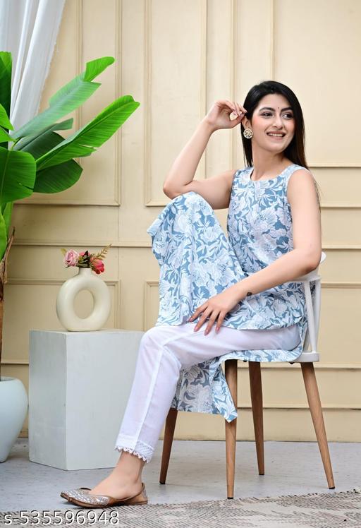 Women's Sleeveless Floral Print Kurti,Designer Kurti,Traditional Kurti,Festive Kurti,Summer Kurti,Floral Print Kurti,Women's Kurti,Ethnic Kurti,Printed Kurti,Casual Kurti,