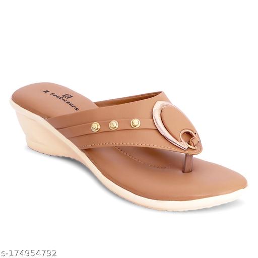 Latest Stylish Heels : Woman Sandals : Solid Black Heel Sandals