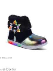 Kids boots