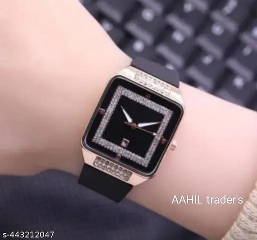 Trending black diamond rubber strap square shape quartz watch for girls