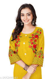 Woman Sleeeve Work Kurti