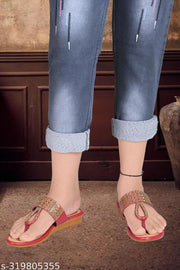 Latest Flat Women ,Girls and Ladies Sandle Slippers And Chappals For Dailywear and Party Wear on Trends in best and Reasonable Price