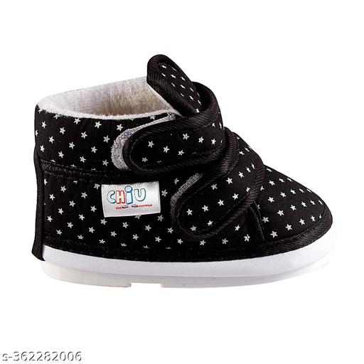 Unisex-Baby's Black Modern Shoes