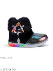 Kids boots