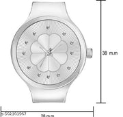 Best Quality Ethnic Embossed Designer Shine Round Dial Watches for Girls