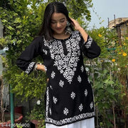 JANNAT CHIKANKARI SHORT MODAL KURTI