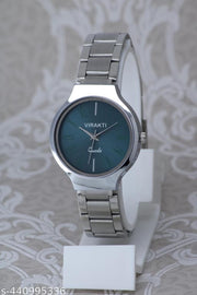 Unique and attractive solid round dail high quality stainless steel chain watches for girls and women