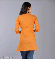 Women Cotton Solid 3/4th Sleeve V-neck Short Kurta-Orenge