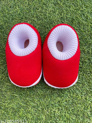 BOOTIES Baby Shoes, Baby Shoes for Boy's and Girl's Canvas with Anti-Slip Sole Great quality of Pair BABY INFANT SHOES & BOOTIES