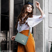 RESHU 6 card slot premium PU leather with heart batch fitting  zipper hand purse for women