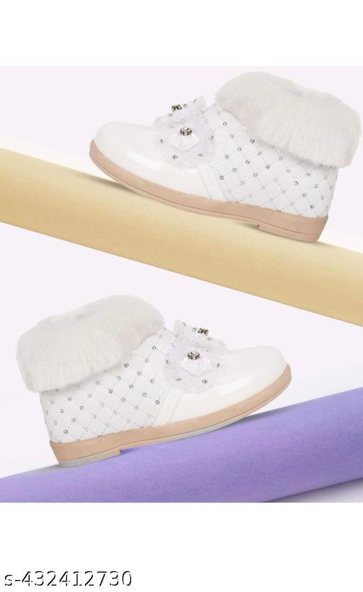 Kids boots