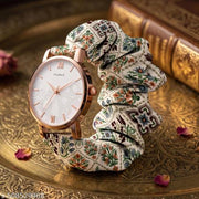 Scrunchie Bands Watch for Women & Girls Scrunchies Watch Classic Flower Dial & Unique Scrunchies Watches Strap Cloth Soft Pattern Solid Fabric Wristband Watch Combo Pack of 2