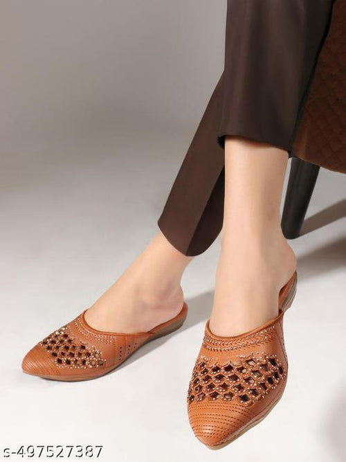 SOLEENA  Stylish And Comfortable Belly for Girls and Women.