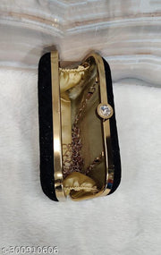 Fashionable Trendy Women Box Clutches