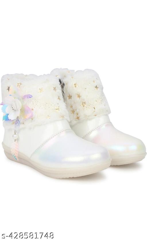 Kids boots