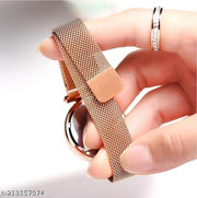 Luxury Mesh  Magnet Buckle Starry sky Quartz Watches For girls.