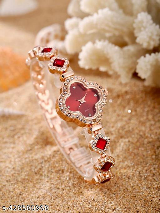 M3 trader red women's chain watch lucky four-leaf clover bracelet watch