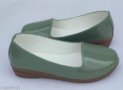 New latest kids olive green patent loffer for girls partywear