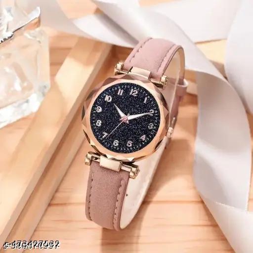 Best Quality Ethnic Embossed Designer Shine Round Dial with Slim Fit Leather Belt Women Analog Watches for Girls