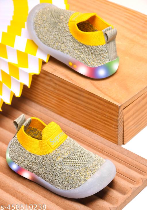 KATS Kids baby boys and baby girls Led Light casual Shoes-Light Green(6 Month to 24 Months)
