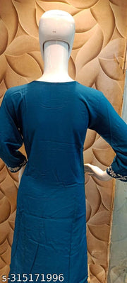 Women white buety kurti