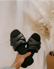 FootCraft Women Flats